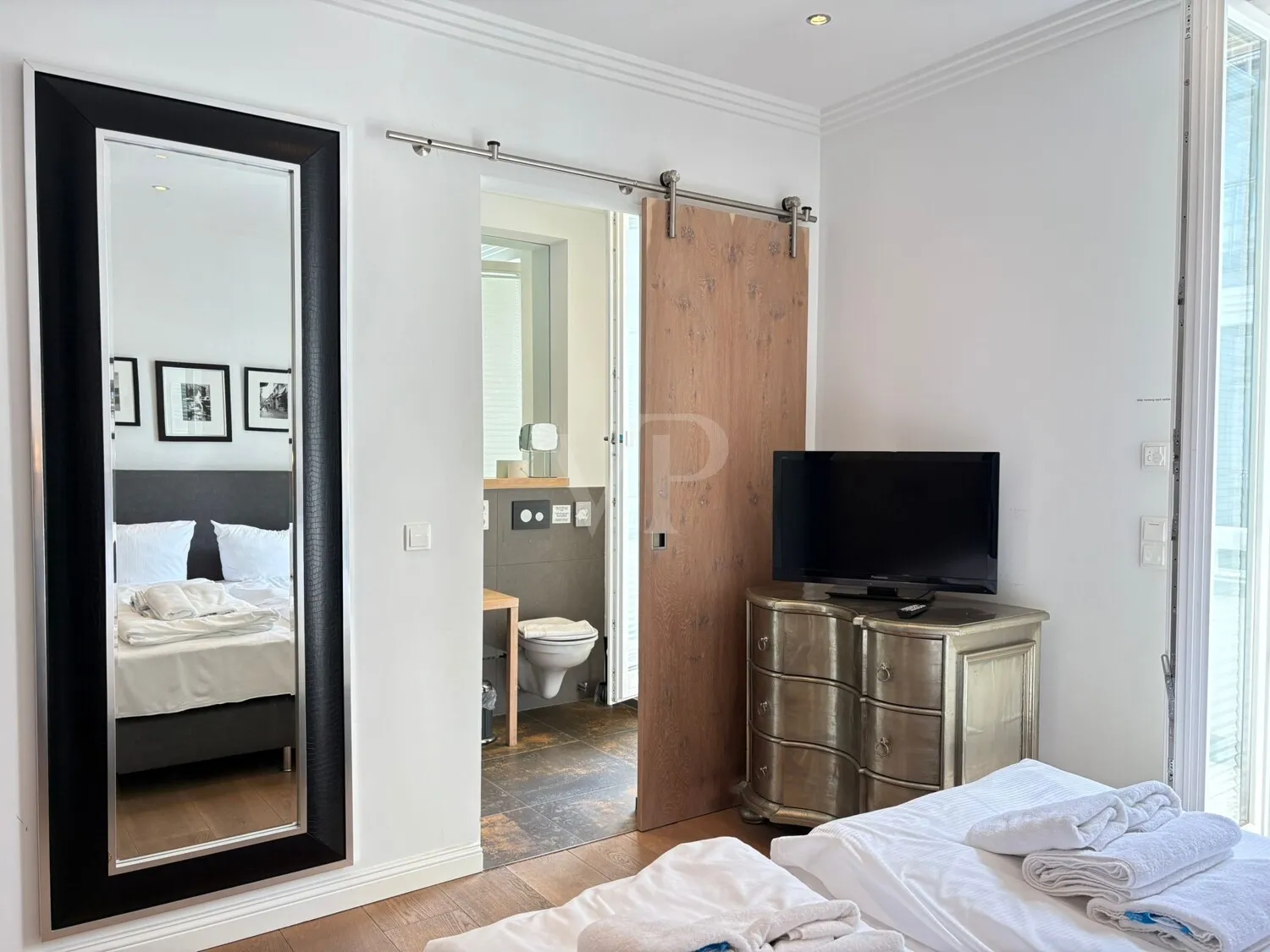 kleineres Schlafzimmer