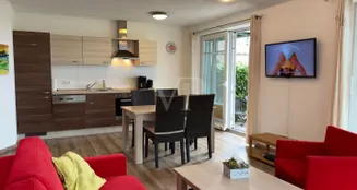 von_poll_real_estate_property_QD771_image_0