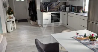 von_poll_real_estate_property_KH050_image_23