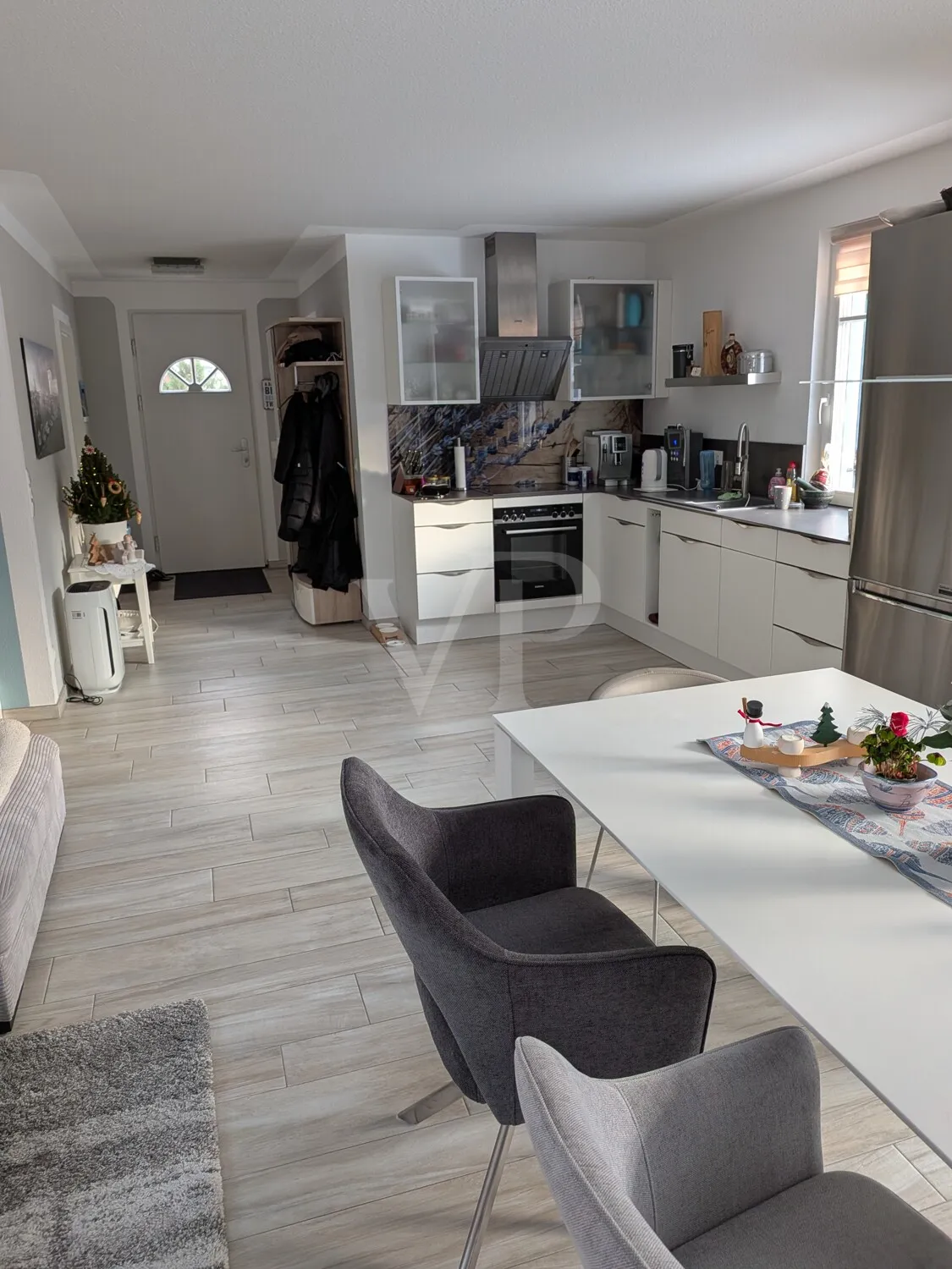 Strandnahes, reetgedecktes Refugium am Dünenwald:   1 Doppelhaus und 1 Ferienhaus in Bestlage