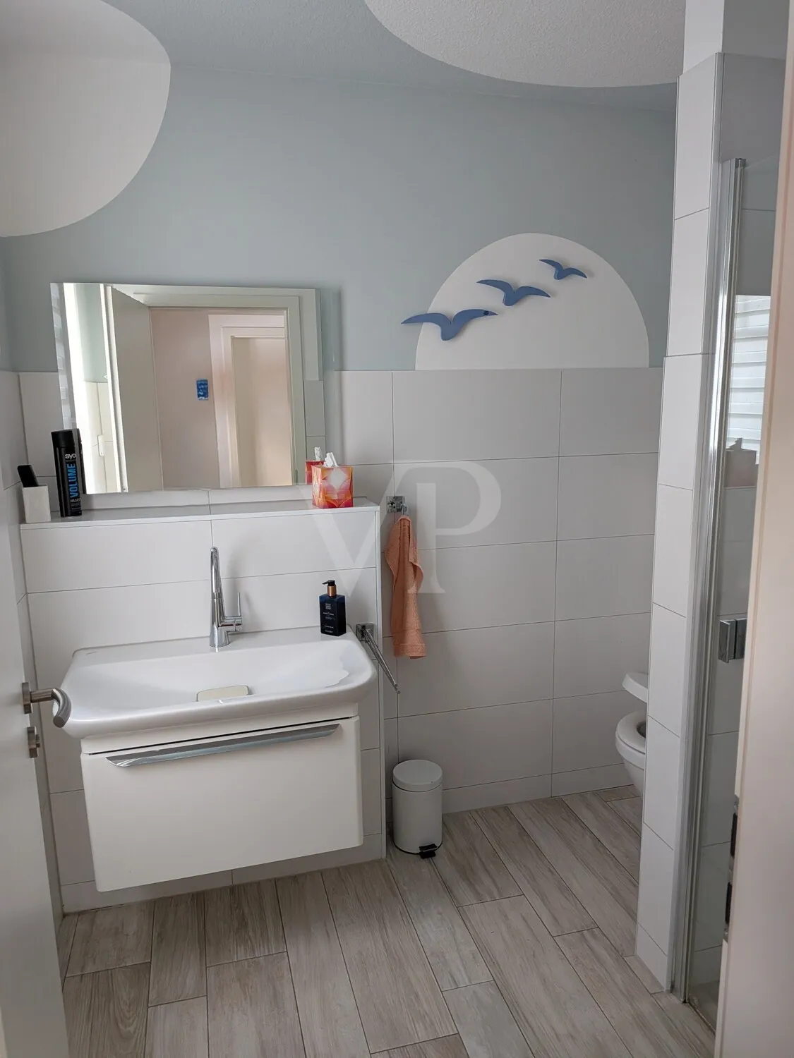 Strandnahes, reetgedecktes Refugium am Dünenwald:   1 Doppelhaus und 1 Ferienhaus in Bestlage