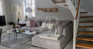 von_poll_real_estate_property_KH050_image_22