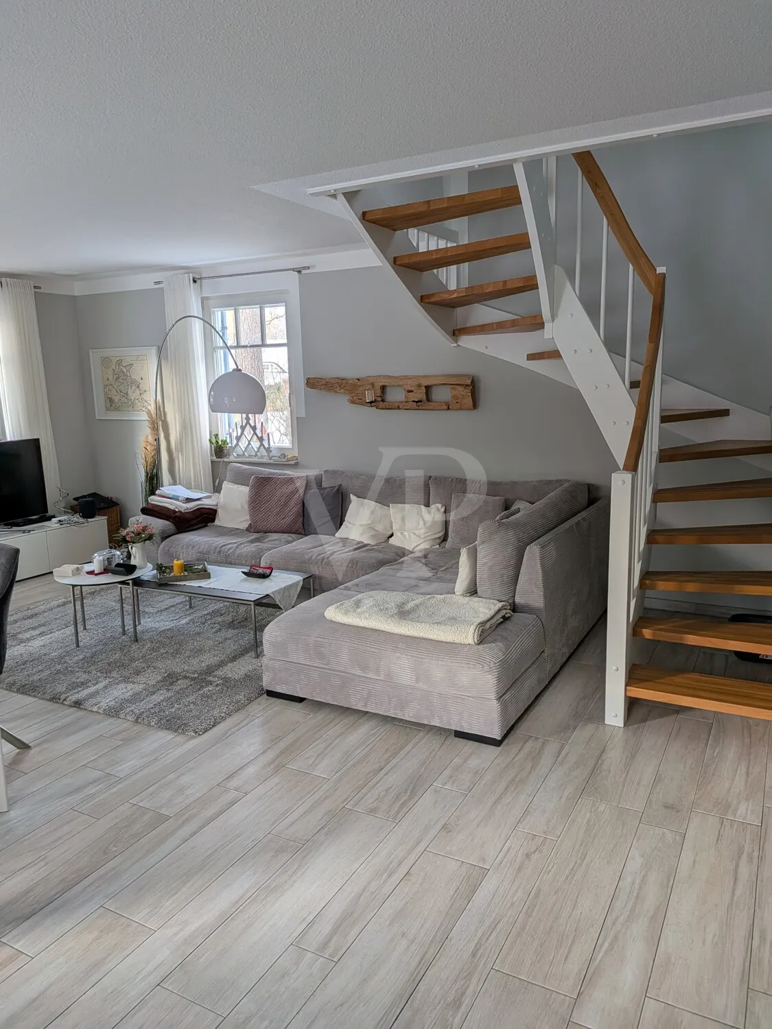 Strandnahes, reetgedecktes Refugium am Dünenwald:   1 Doppelhaus und 1 Ferienhaus in Bestlage