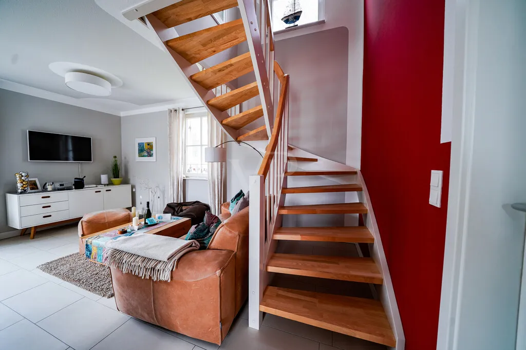 Strandnahes, reetgedecktes Refugium am Dünenwald:   1 Doppelhaus und 1 Ferienhaus in Bestlage