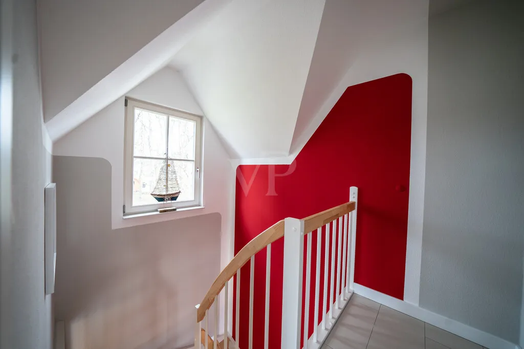 Strandnahes, reetgedecktes Refugium am Dünenwald:   1 Doppelhaus und 1 Ferienhaus in Bestlage