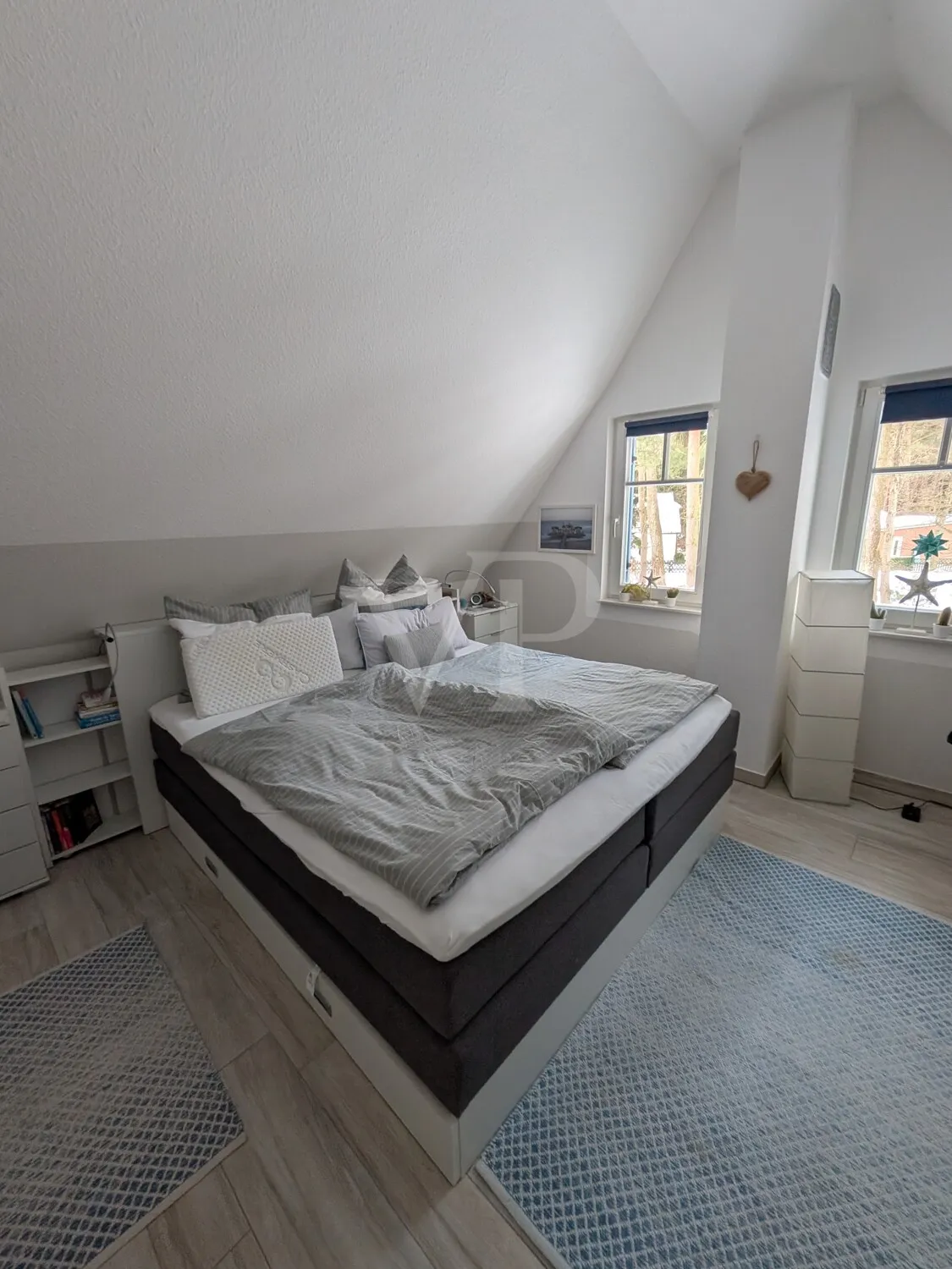 Strandnahes, reetgedecktes Refugium am Dünenwald:   1 Doppelhaus und 1 Ferienhaus in Bestlage