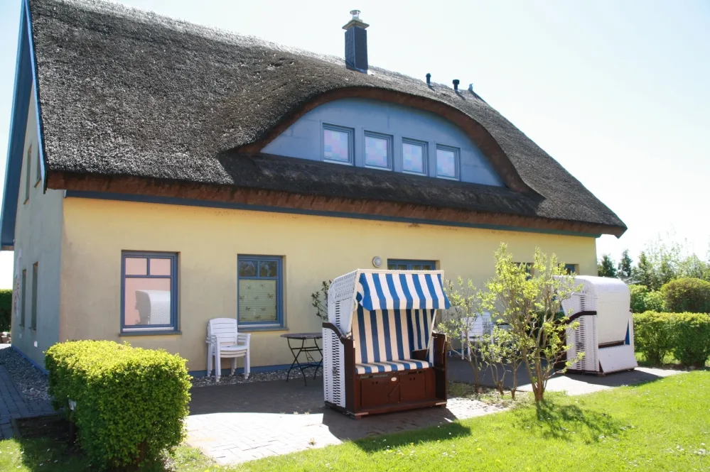 Ostseehus mit 3 Ferienwohnungen