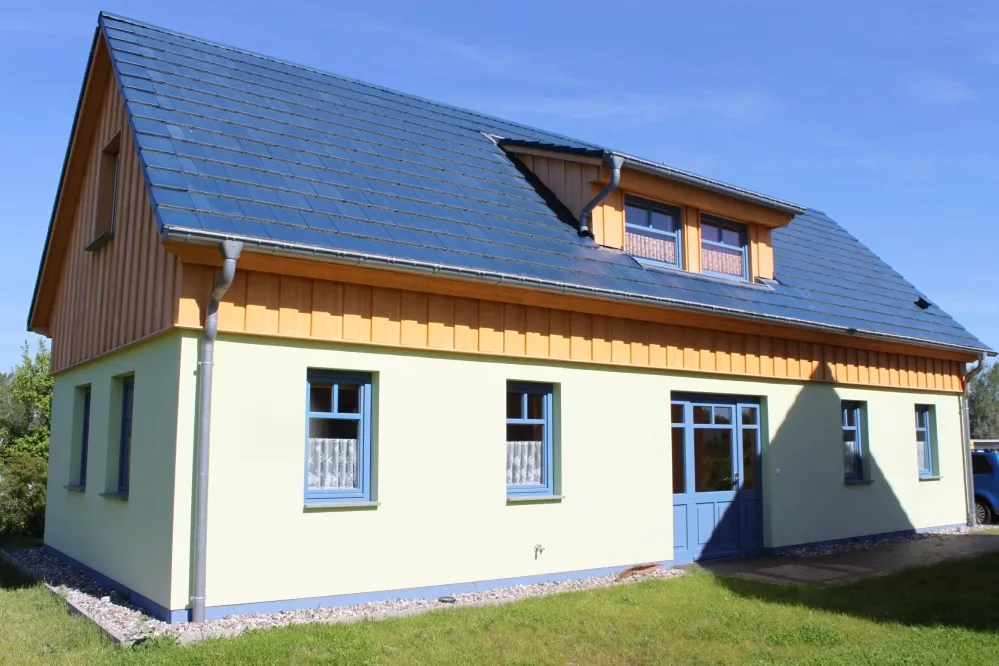 Küstenhus mit 2 Ferienwohnungen