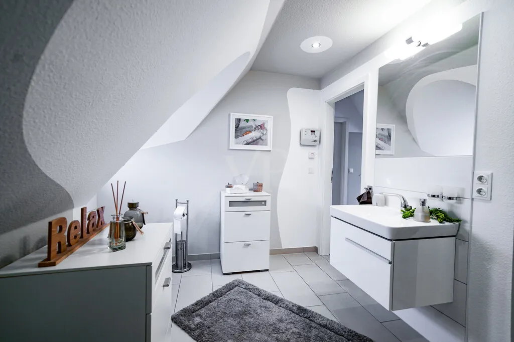 Bestlage: Moderne Doppelhaushälfte in Strandnähe mit großzügigem Wohngefühl