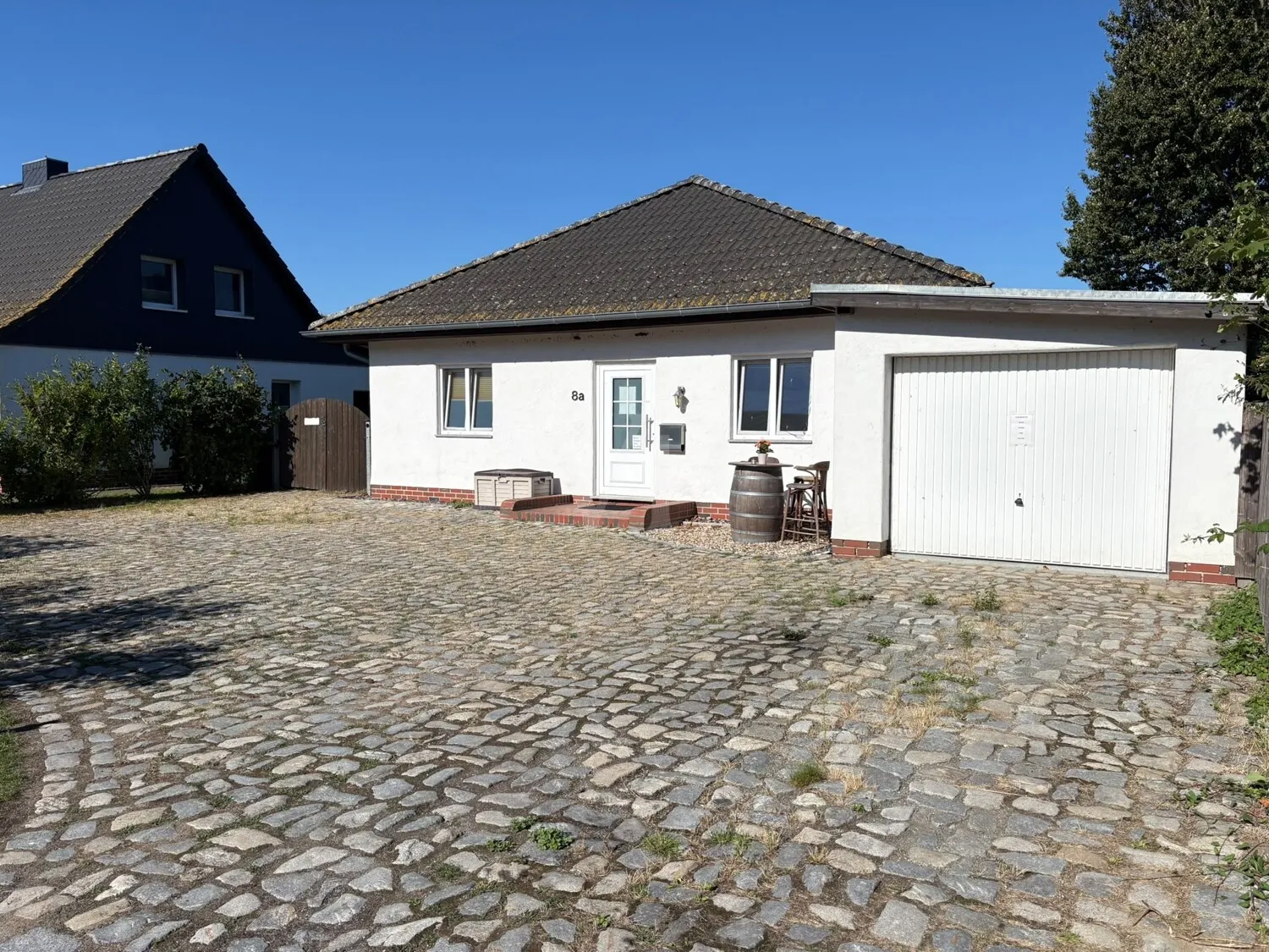Charmantes Einfamilienhaus im Finca-Stil – Naturidylle am Kleinen Jasmunder Bodden