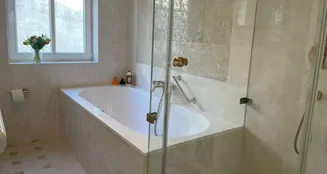 von_poll_real_estate_property_NI029_image_25