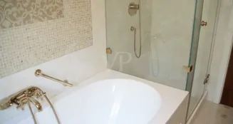 von_poll_real_estate_property_NI029_image_24