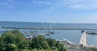 von_poll_real_estate_property_NI029_image_4