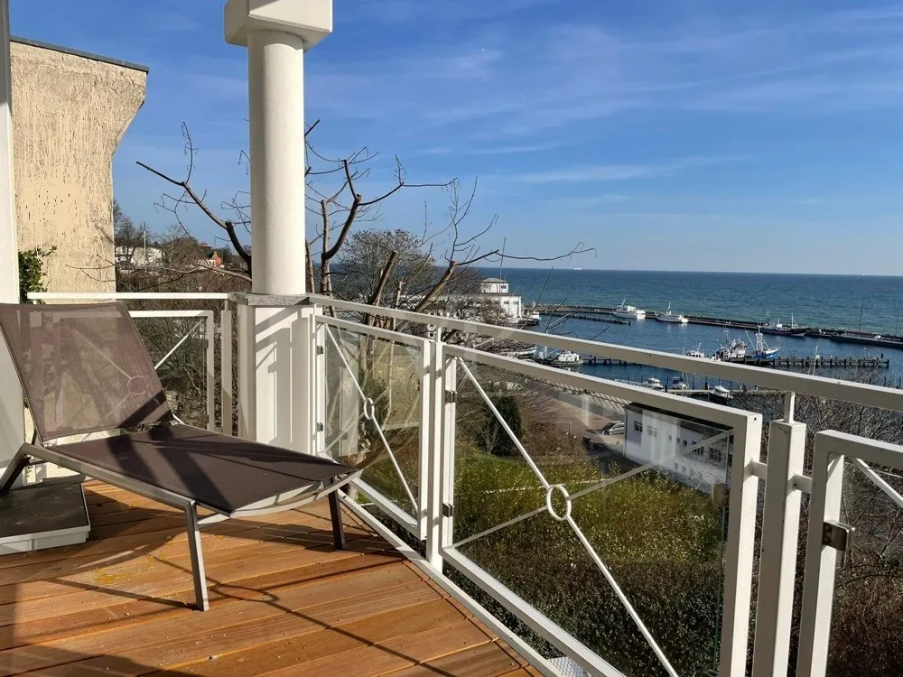 Highlight: Exclusive living experience with a direct view of the SailGP 2025 (Germany Sail Grand Prix)