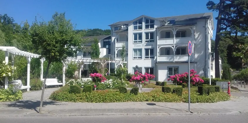 von Poll Immobilien GmbH