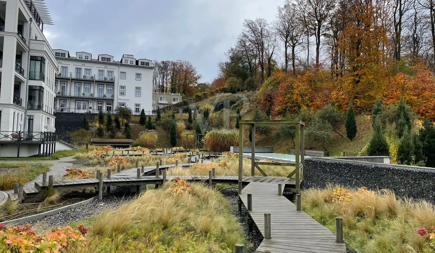 Appartement mit Meerblick und Möglichkeit zum VIP-Zugang zum Sky-Schwimmbad