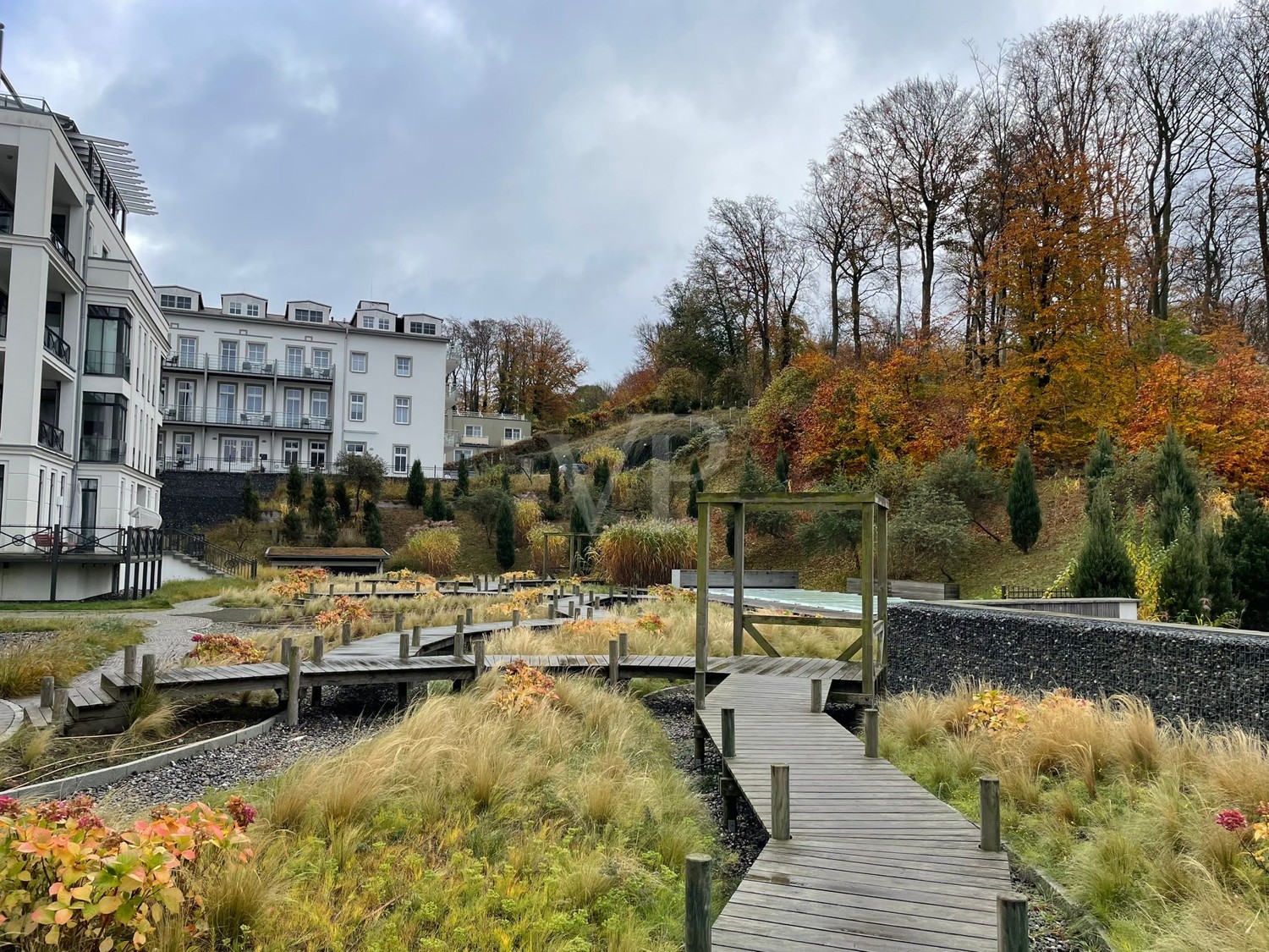 Appartement mit Meerblick und Möglichkeit zum VIP-Zugang zum Sky-Schwimmbad