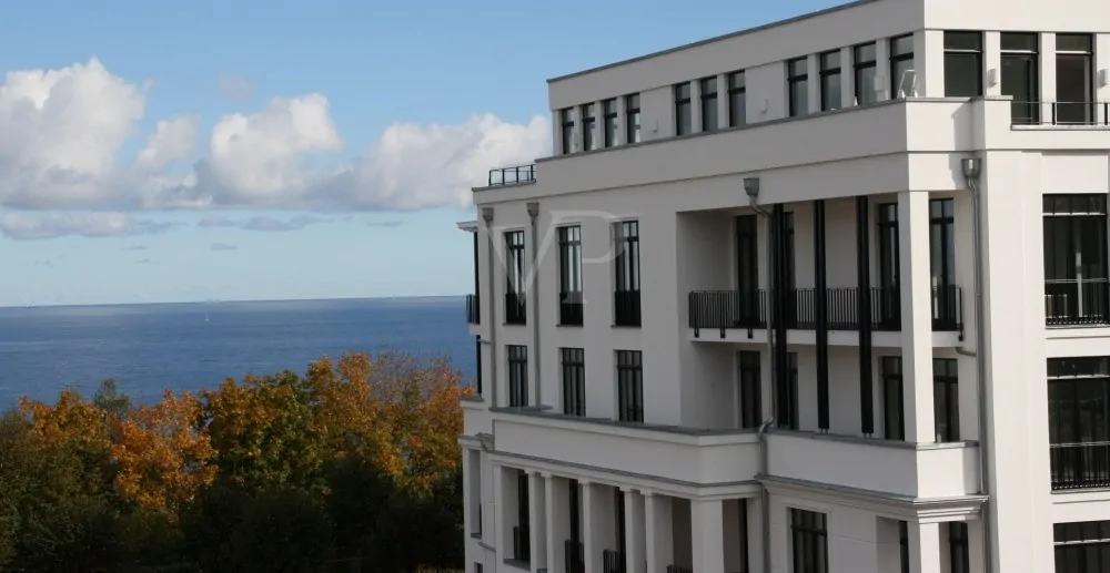 Appartement mit Meerblick und Möglichkeit zum VIP-Zugang zum Sky-Schwimmbad