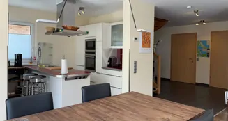 von_poll_real_estate_property_CX607_image_8