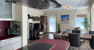 von_poll_real_estate_property_CX607_image_11