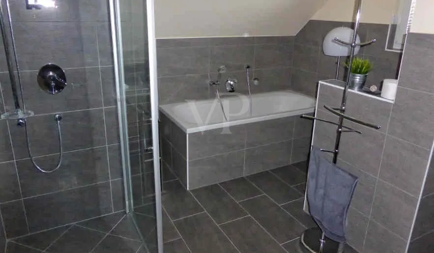 Badezimmer im Obergeschoss
