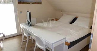 von_poll_real_estate_property_CX607_image_17