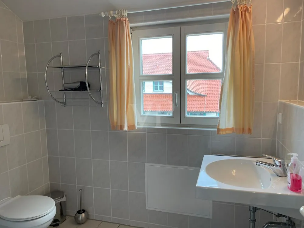 Appartement mansardé confortable de 2 pièces donnant sur la mer Baltique avec toutes les commodités