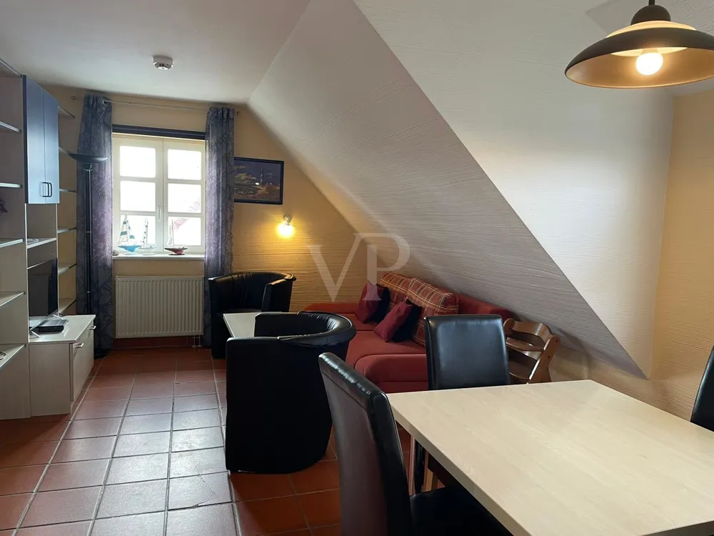 Appartement mansardé confortable de 2 pièces donnant sur la mer Baltique avec toutes les commodités