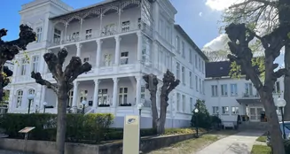 von_poll_real_estate_property_LY845_image_0