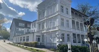 von_poll_real_estate_property_LY845_image_2