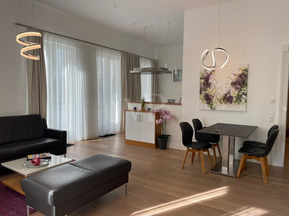 Haus FIRST Sellin: Ein exklusives Appartement in bester Lage mit Innenpool und Dachterrassen-SPA