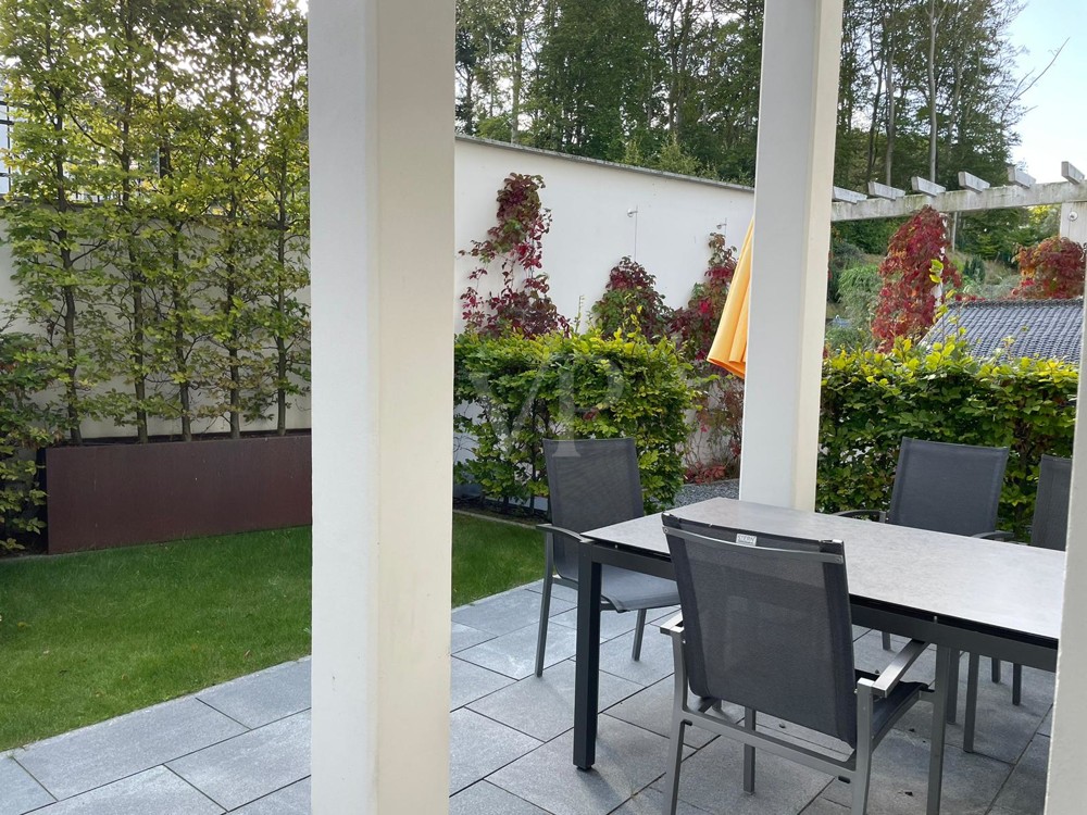 Haus FIRST Sellin: Ein exklusives Appartement in bester Lage mit Innenpool und Dachterrassen-SPA