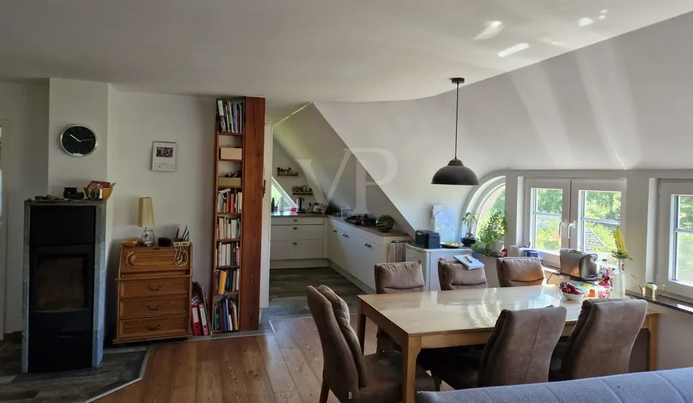 Wohnbereich mit Küche im OG