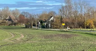 von_poll_real_estate_property_ZC900_image_24