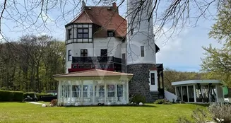 von_poll_real_estate_property_WZ089_image_24