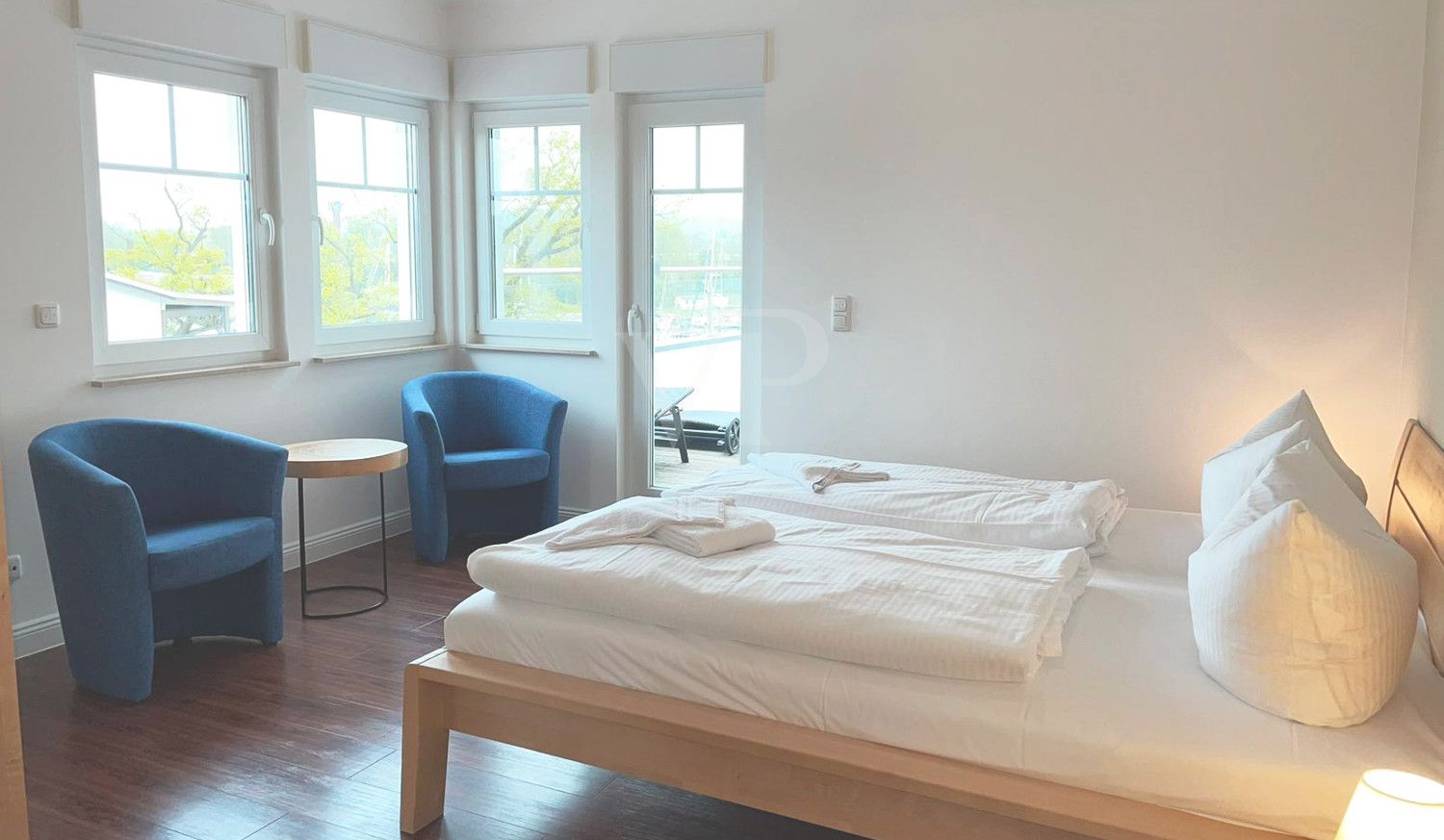 2. Schlafzimmer