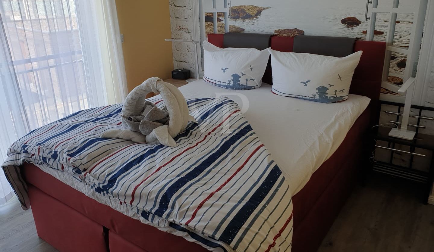 Schlafzimmer 2