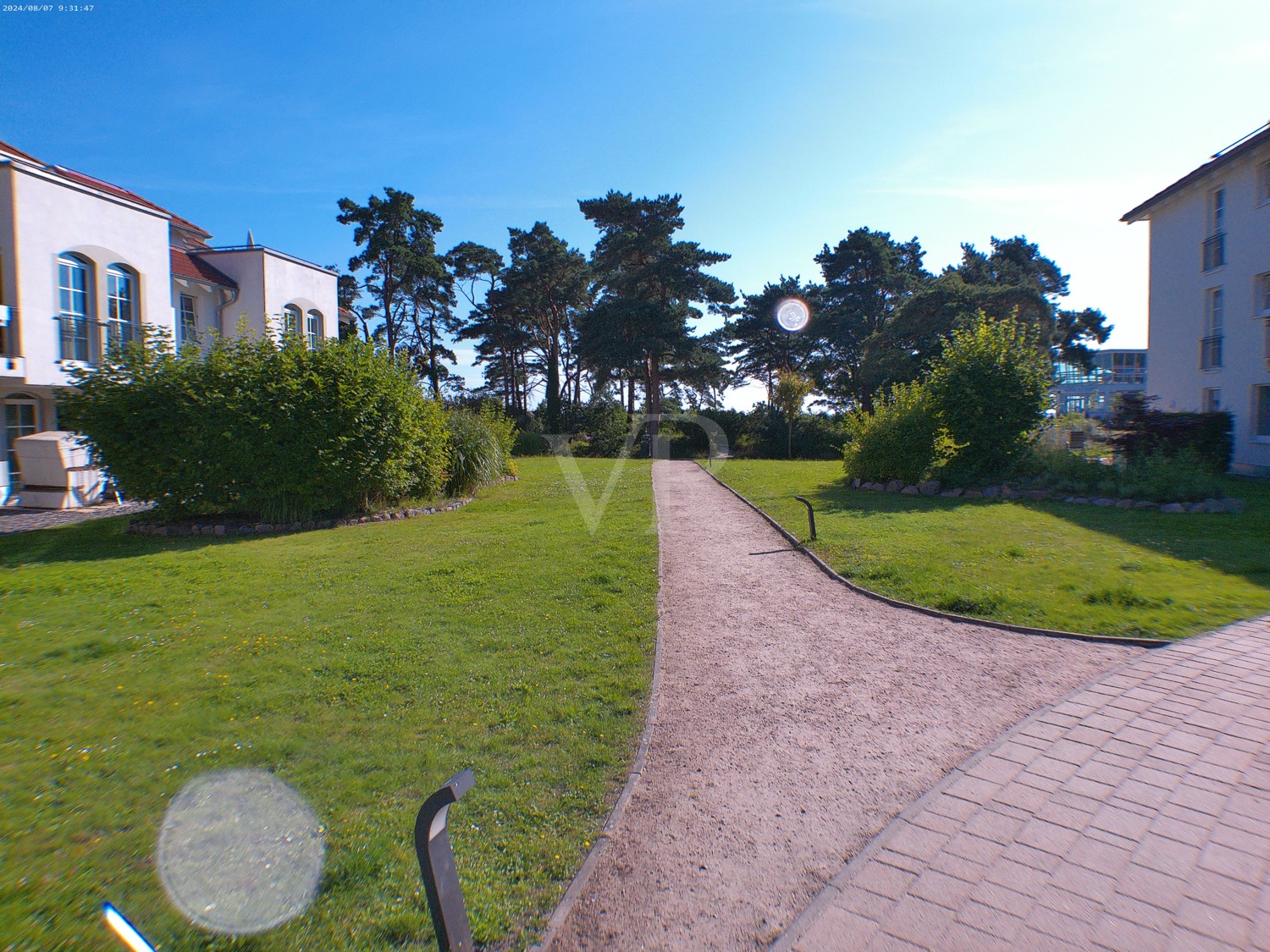 Residenz am Meer: 3-Zimmer-Wohnung in zentraler Lage mit Balkon und Wellnessanlage