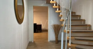 von_poll_real_estate_property_GB059_image_2