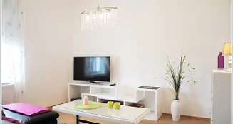 von_poll_real_estate_property_EX519_image_20