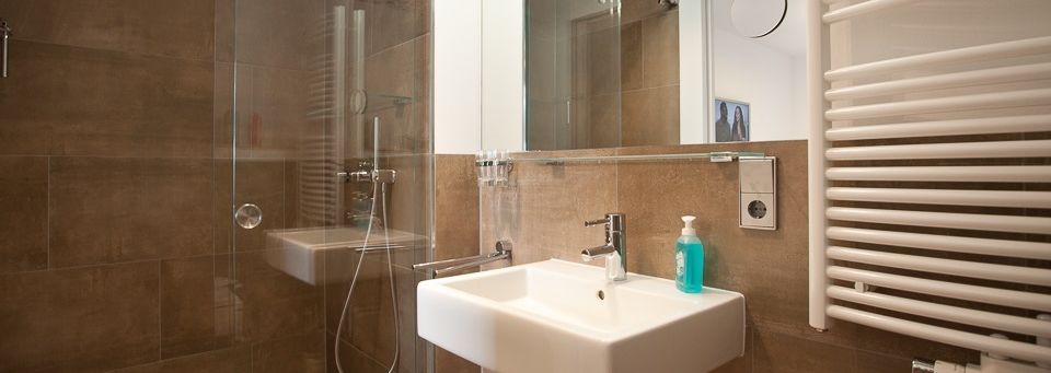 Exponiertes Penthouse am Hochufer: Moderne Architektur trifft Ostseenähe