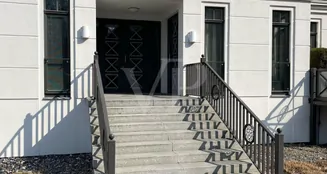 von_poll_real_estate_property_GQ023_image_4