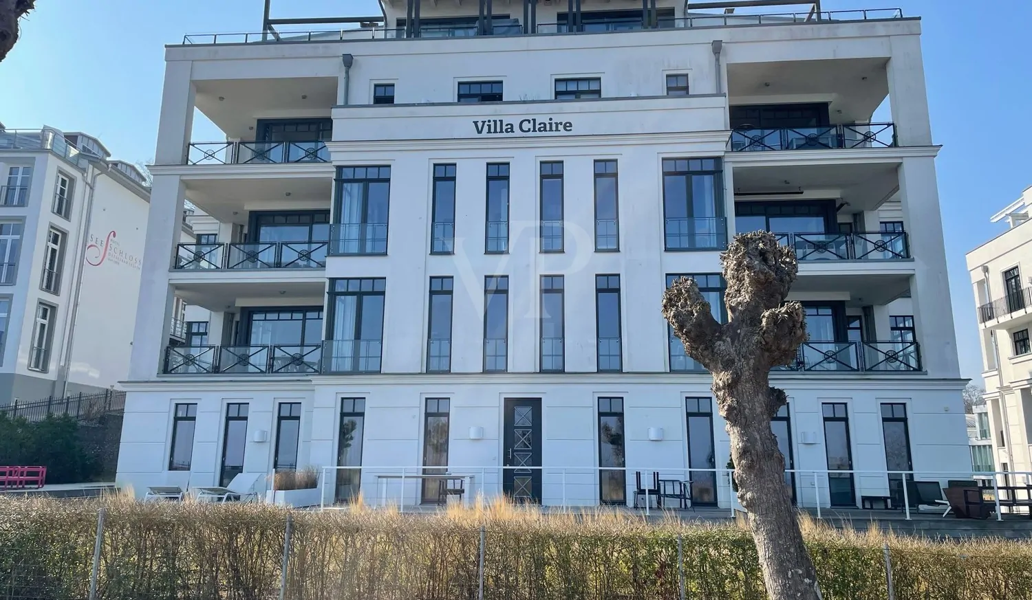 Villa "Claire" Vorderansicht