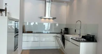 von_poll_real_estate_property_GQ023_image_12