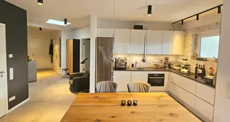 von_poll_real_estate_property_25010014_image_3