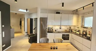 von_poll_real_estate_property_25010014_image_0