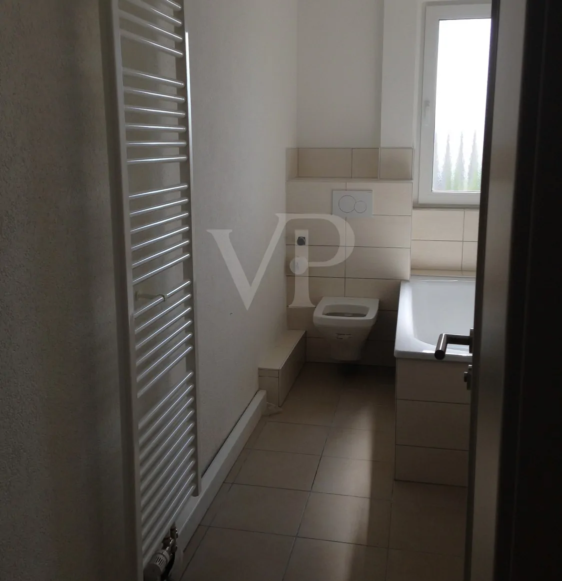 Wohnung 4.OG links Bad