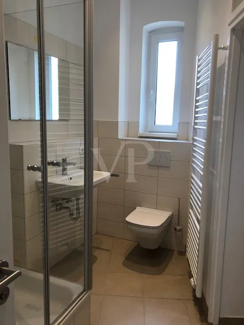 Wohnung 2.OG rechts Bad