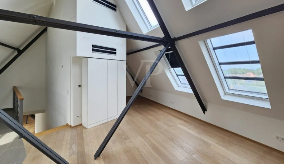 Aufgang obere_Wohnebene