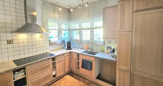 von_poll_real_estate_property_25010009_a_image_9